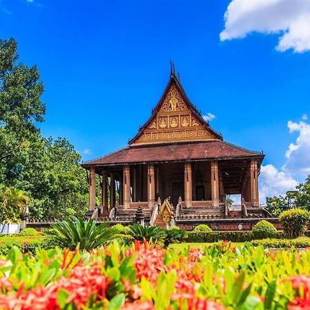 Lani'S House By The Ponds Hotell Vientiane Eksteriør bilde