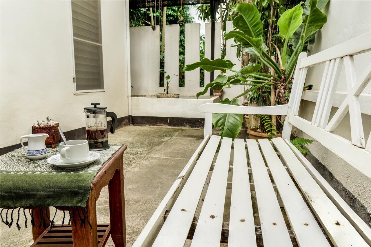 Lani'S House By The Ponds Hotell Vientiane Eksteriør bilde