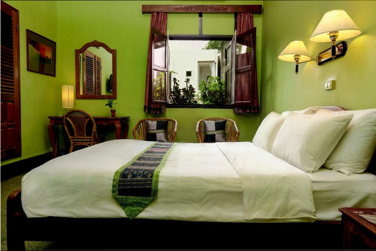 Lani'S House By The Ponds Hotell Vientiane Eksteriør bilde